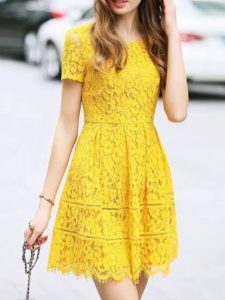 images 11 7 225x300 Yellow Fashion Trend : Latest Craze!