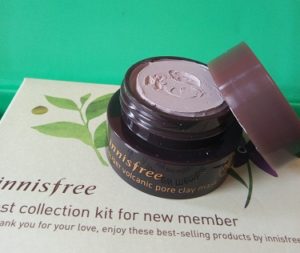 IMG 20170704 093751 300x253 Innisfree Super Volcanic Pore Clay Mask Review