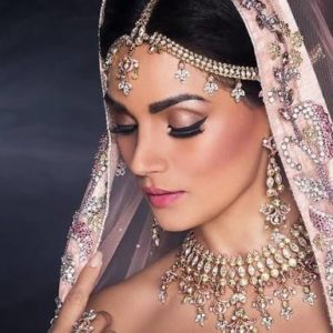 images 6 1 300x300 Bridal Makeup Mistakes To Avoid