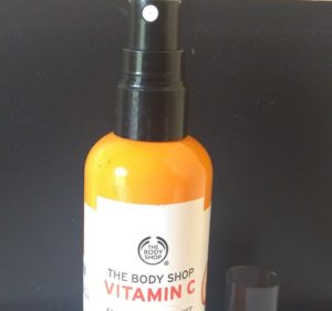 IMG 20171014 123810 300x281 The Body Shop Vitamin C Energising Face Mist Review