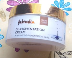 IMG 20171018 132915A 300x243 Fabindia Depigmentation Cream Review