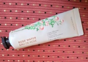 IMG 20171226 114746 300x211 The Face Shop Rose Water Daily Perfumed Hand Cream Review