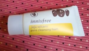 IMG 20171226 114815 300x171 Innisfree Jeju Volcanic Pore Cleansing Foam Review