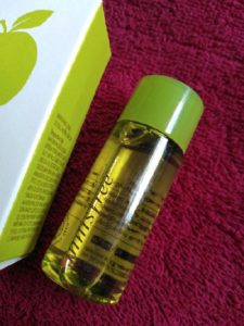 IMG 20180102 141053 225x300 Innisfree Apple Seed Cleansing Oil Review