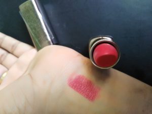 IMG 20180117 151212 300x225 Loreal Color Riche Moist Matte Lipstick Lincoln Rose Review