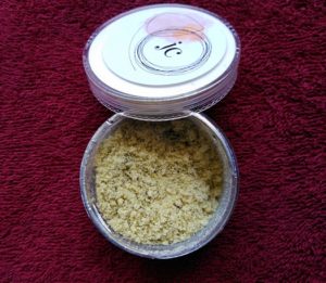 IMG 20180204 125459 300x261 Juicy Chemistry Rice Flour Orange Green Tea Scrub Review