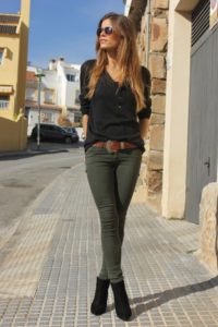 dbabd5b2e5aef8252c642882d702e531 200x300 Style Olive Jeans Perfectly With These Tips