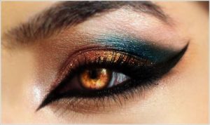 216 300x178 Mermaid Eye Makeup Is Summer Hottest Makeup Trend