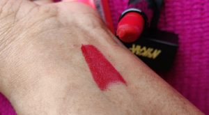 Nykaa lipstick 300x165 Nykaa So Matte Lipstick Regal Ruby Review